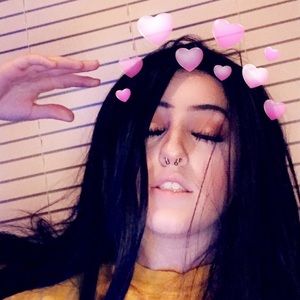 Meet your Posher, Cambrynne